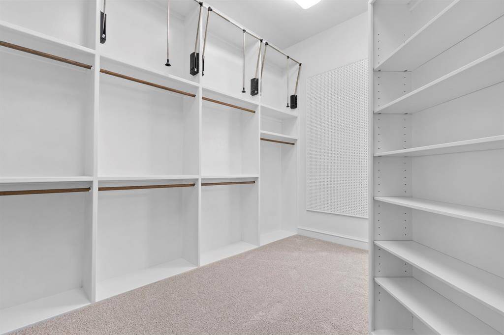 Having a seasonal high up rack with pull down rod and a pegboard for all your nic nacs is a plus!