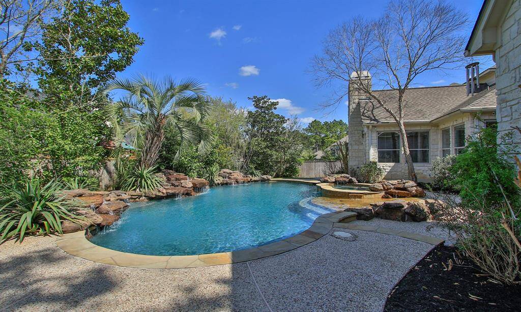 Breathtaking Tropical Paradise Pool!