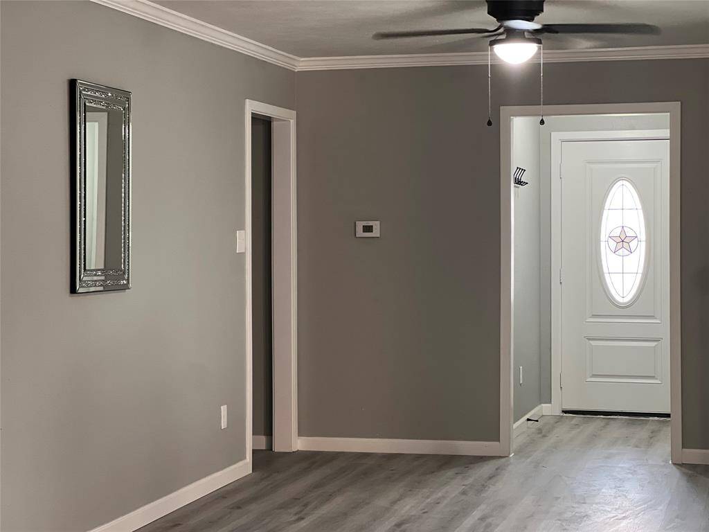 DINNING ROOM