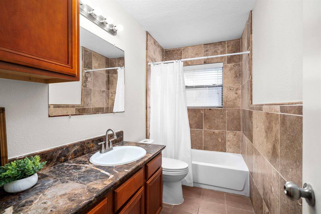 Guest bathroom has been updated.