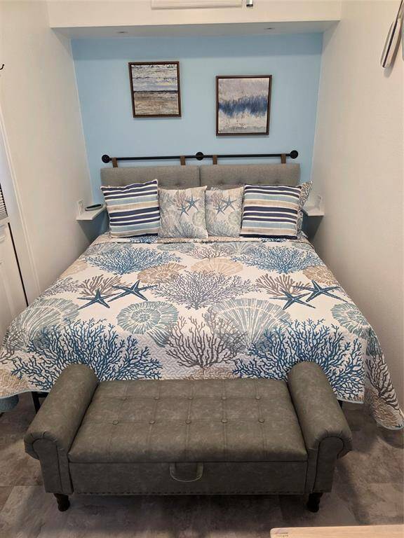 Seperate Bedroom