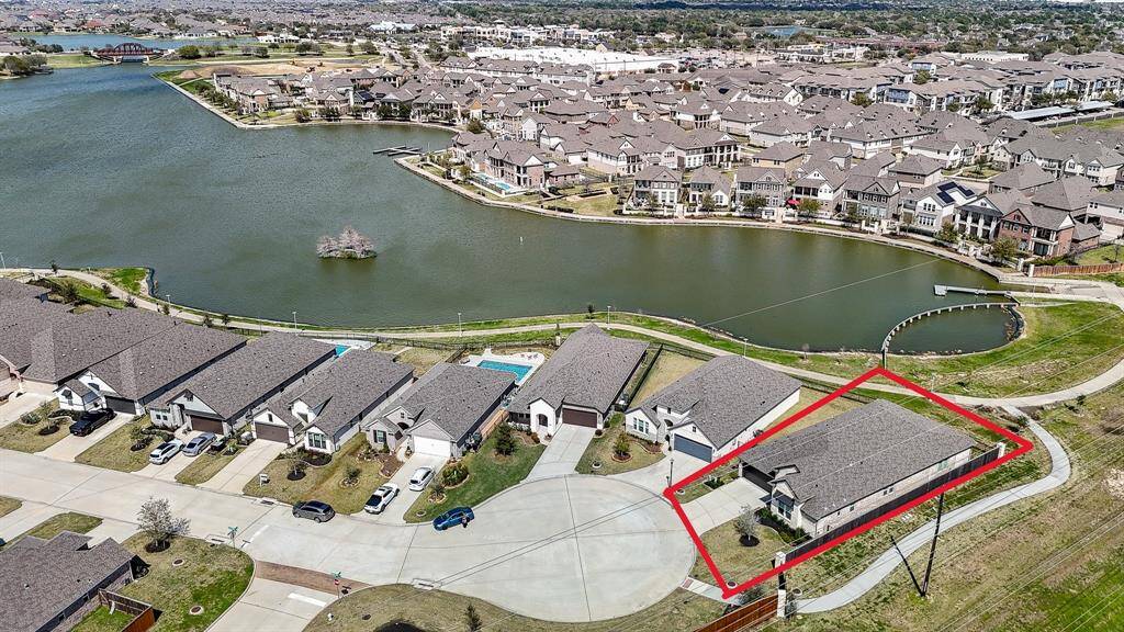 Tremendous lake lot at the end of the cul-de-sac. This private lot has no back nor side neighbors. Just next door is a walking trail for quick access to the lake.