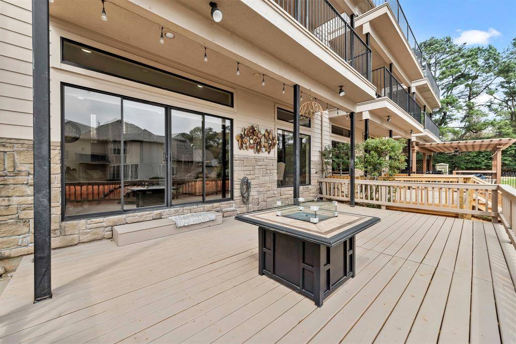 First level waterfront deck