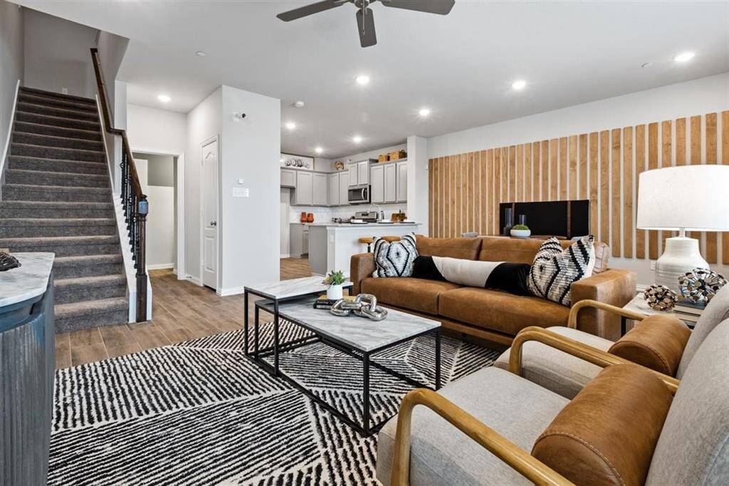 Family Room Representative Photography