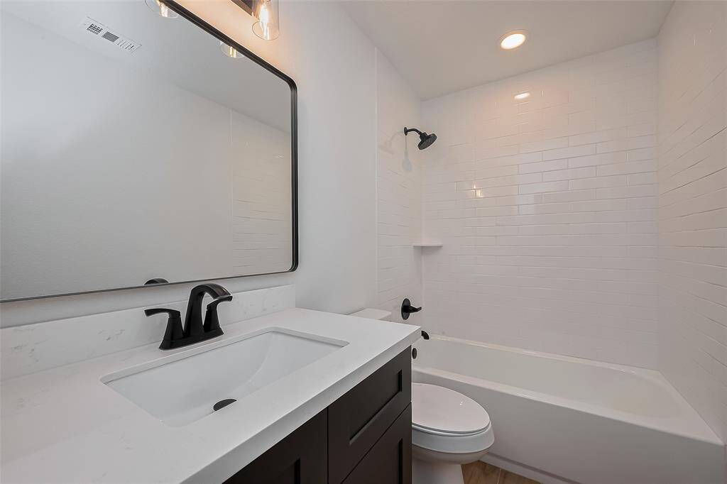 Secondary Bathroom