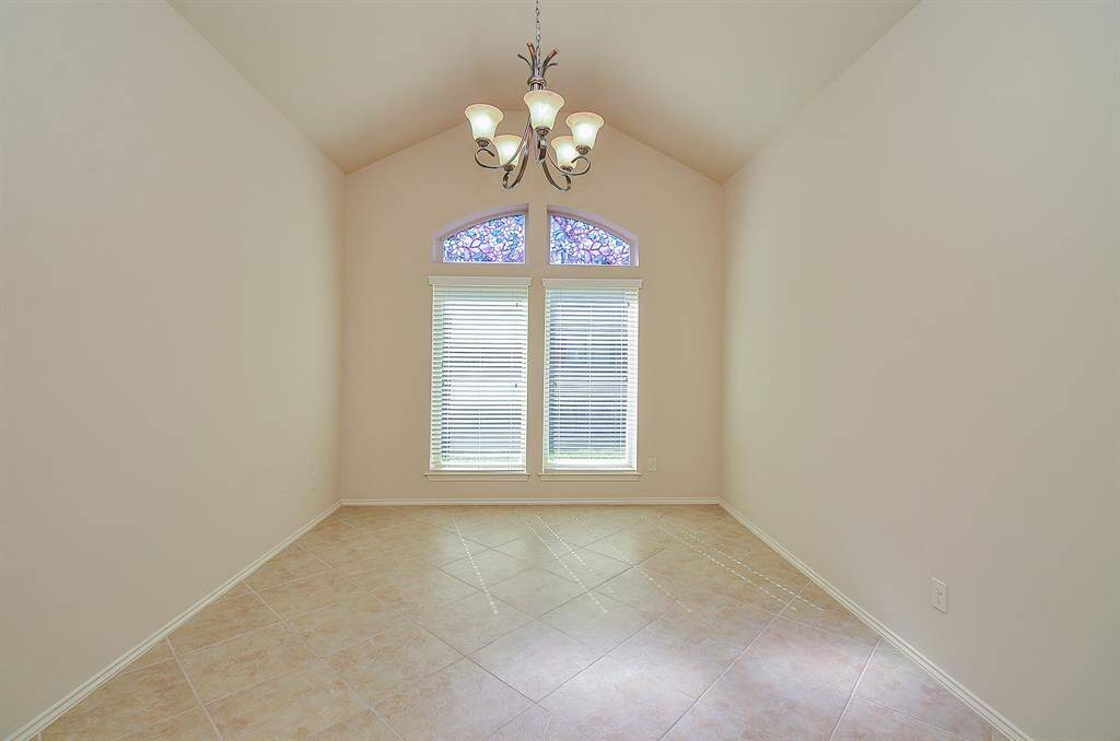 Formal Dining