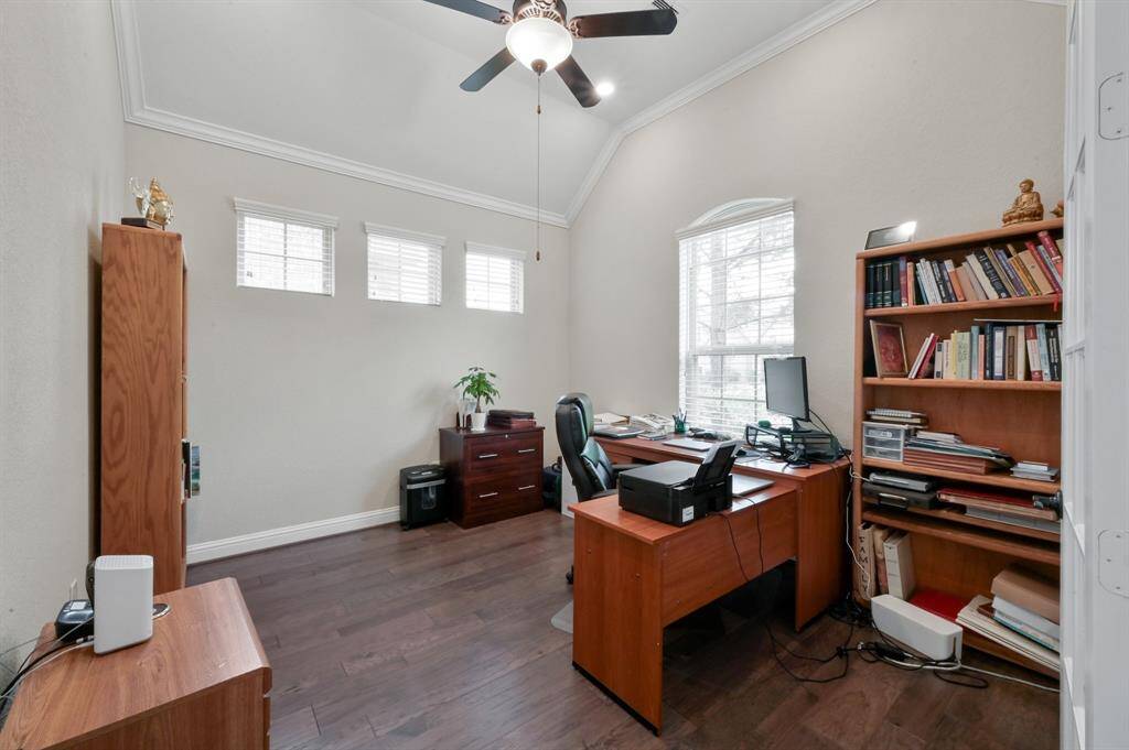Your LARGE office has beautiful high ceilings, recessed lighting and tons of natural sunlight. If you need space for an additional room, this space could also include a Murphy Bed which could double up as a sleeping area for part time guests.