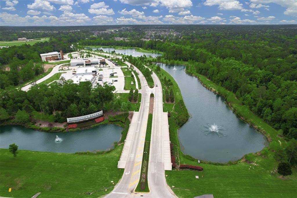 Aerial view of the beautiful master planned community of Woodson's Reserve