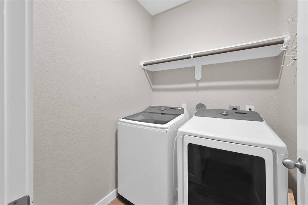 Convenient washer and dryer included.