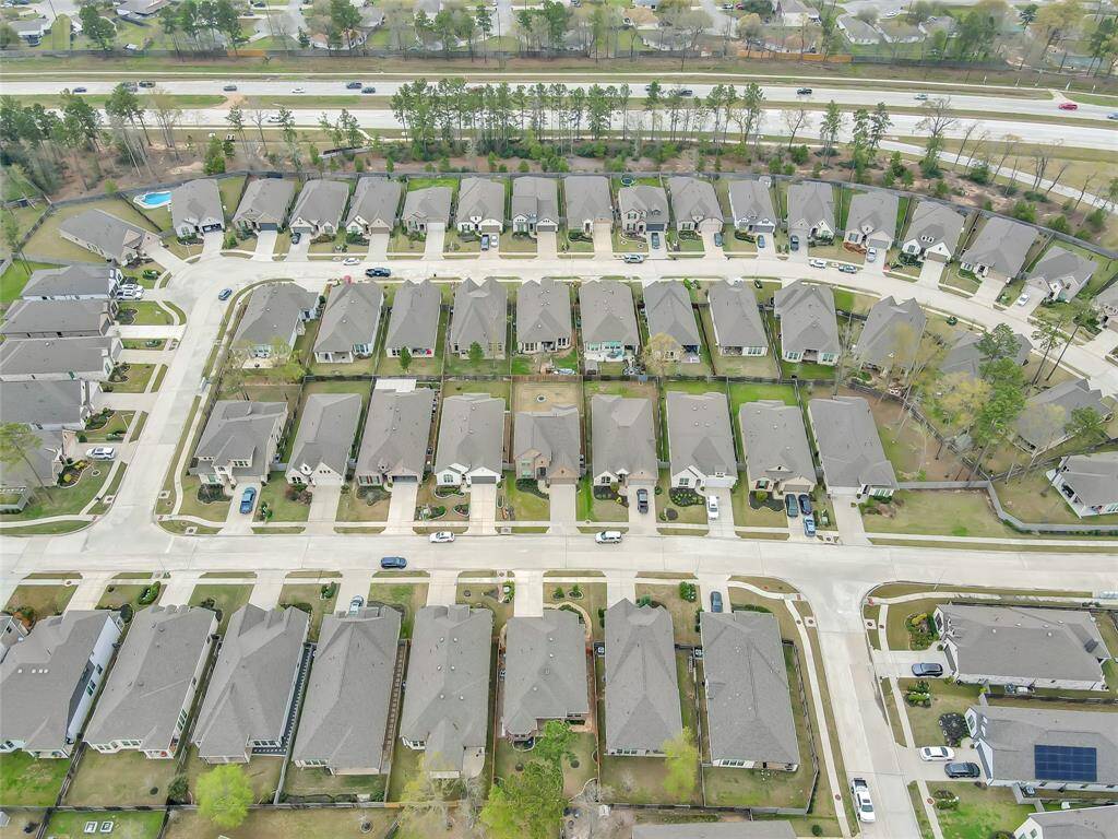 Located in a beautiful master-planned community. Enjoy scenic walking trails right outside your door.
