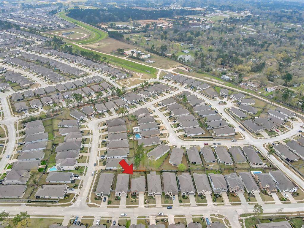 Located in a beautiful master-planned community. Enjoy scenic walking trails right outside your door.