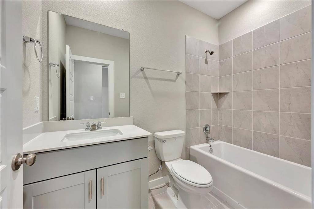 Photo is not of the actual home but is an inspirational photo of builder’s model home and may depict options, furnishings, and/or decorator features that are not included.