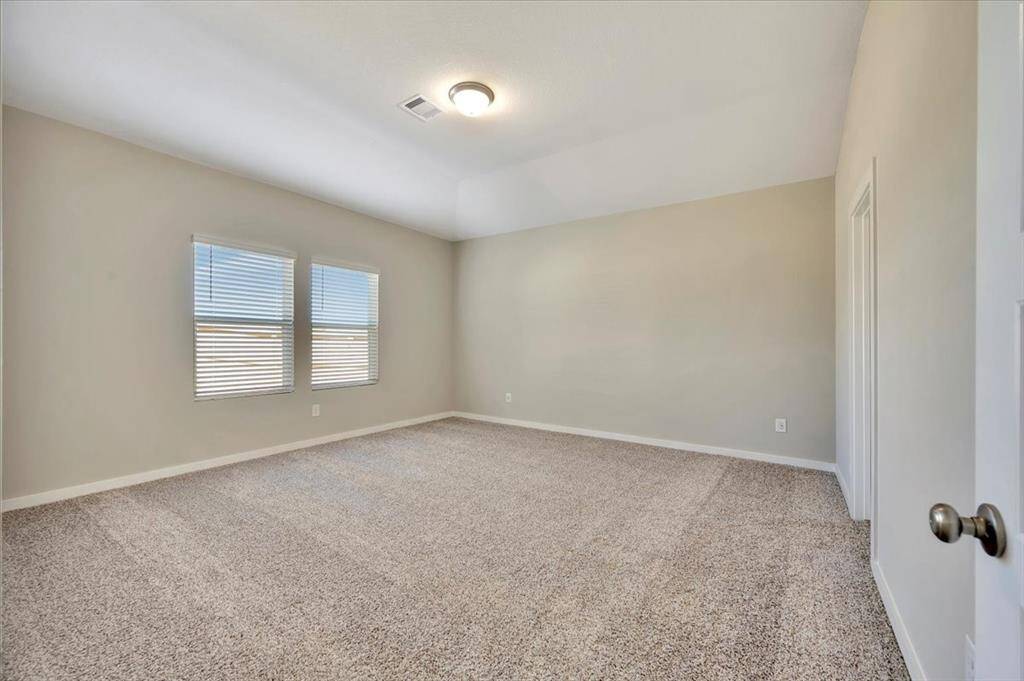 Photo is not of the actual home but is an inspirational photo of builder’s model home and may depict options, furnishings, and/or decorator features that are not included.