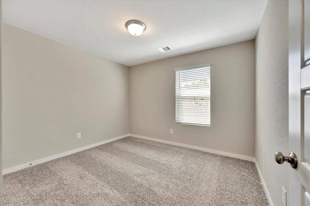 Photo is not of the actual home but is an inspirational photo of builder’s model home and may depict options, furnishings, and/or decorator features that are not included.