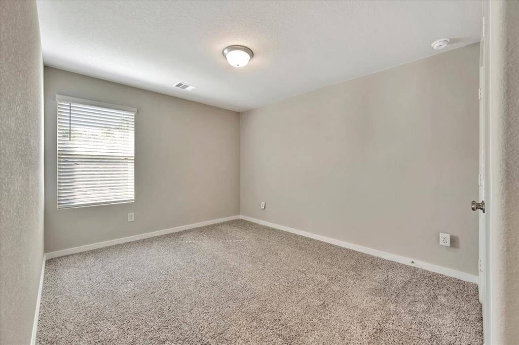 Photo is not of the actual home but is an inspirational photo of builder’s model home and may depict options, furnishings, and/or decorator features that are not included.