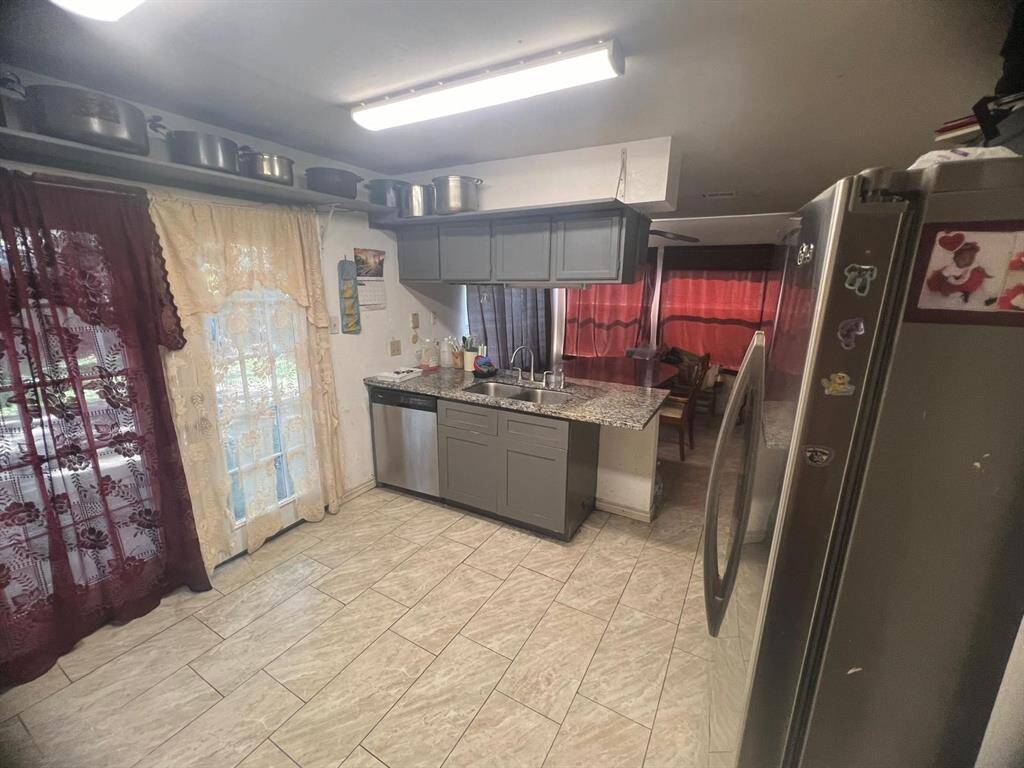 Kitchen area