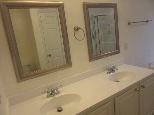New double vanity