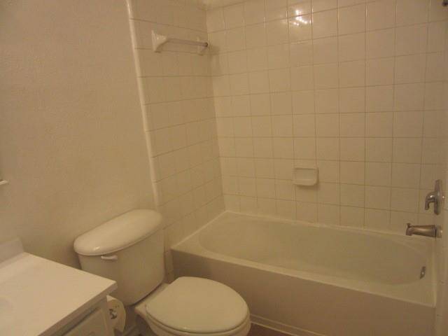 Full bath in second floor