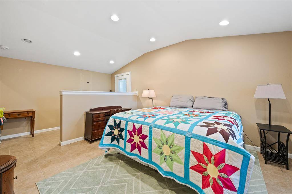 Guest suite