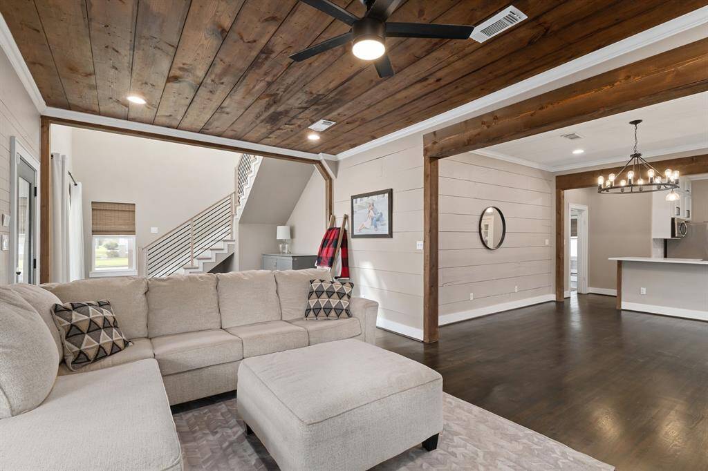 Open concept floor plan