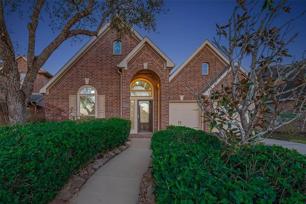 Beautiful 4-sided brick home