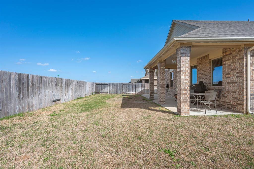 This yard is big!