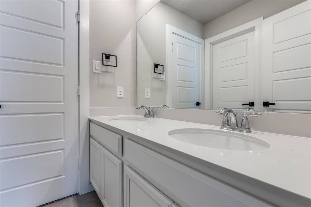 3rd Full Bathroom Upstairs