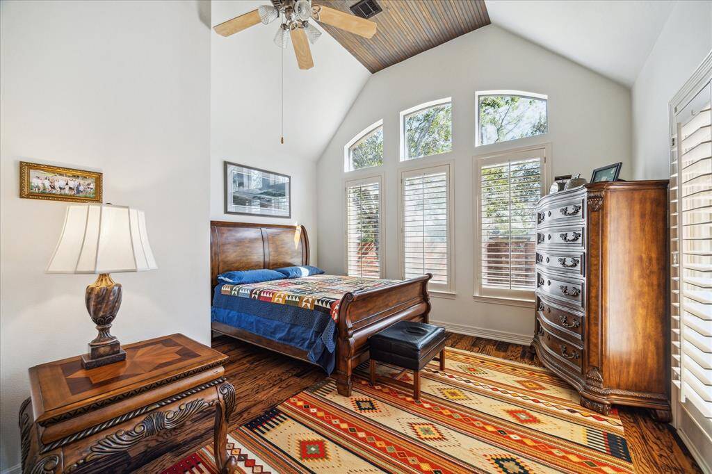 Large Secondary bedroom with updated en-suite