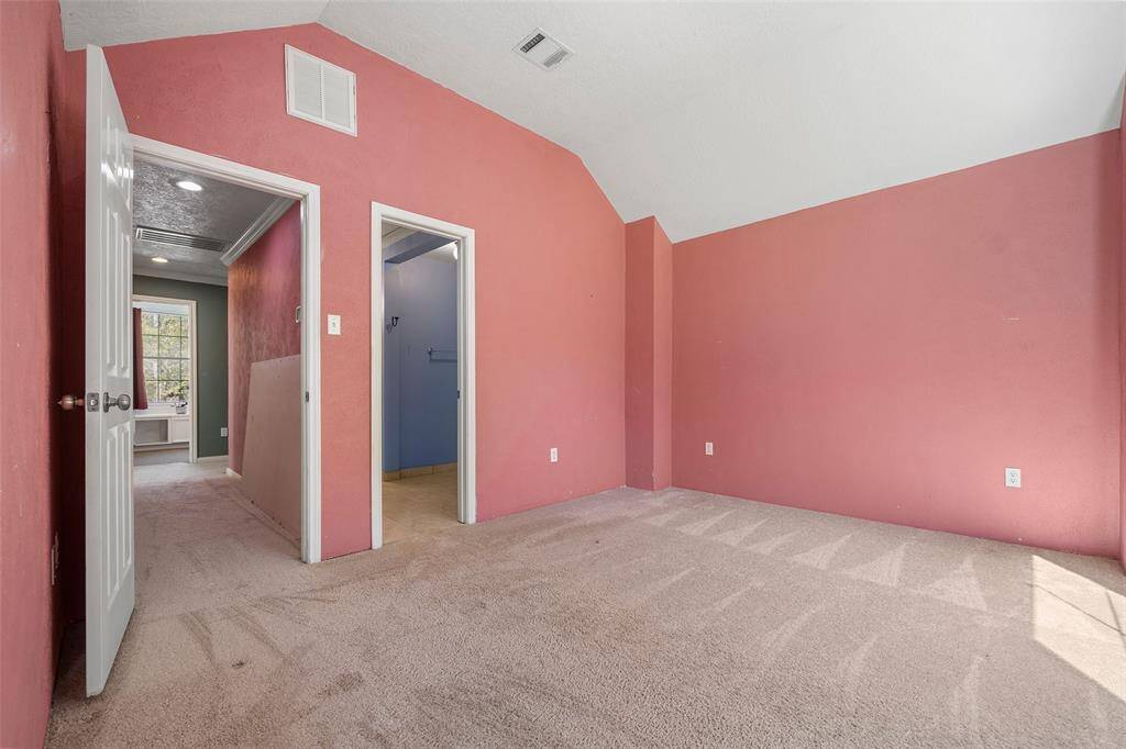 Another beautiful upstairs room