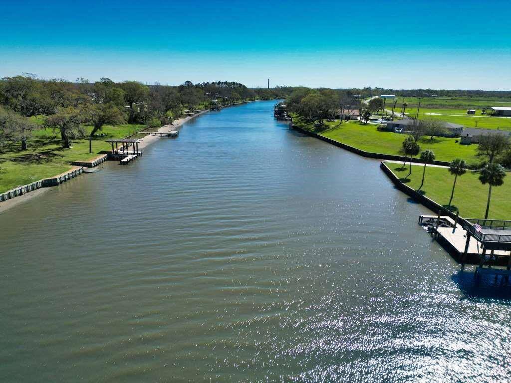 View Looking South - Down River