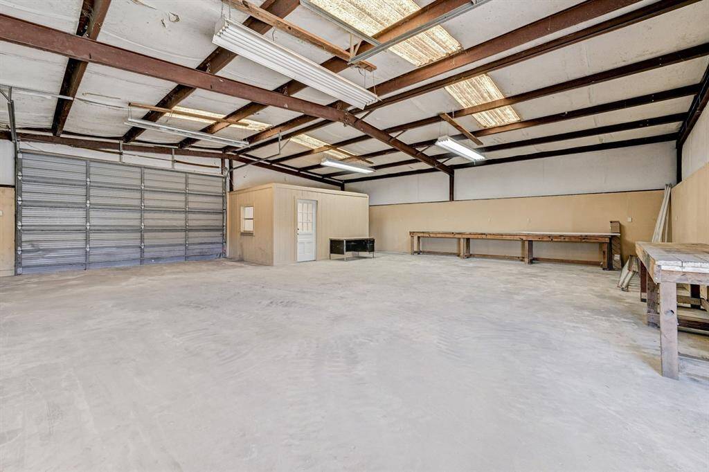The MASSIVE warehouse!