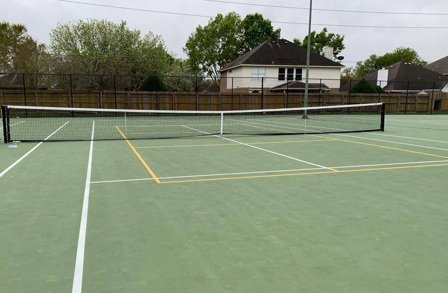 Let's play tennis. Its fun!