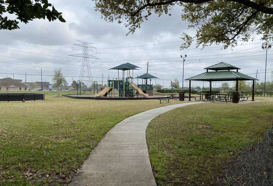 Plenty of space at the community park.