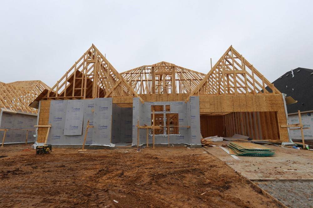 Let us show you how our advanced framing techniques have stood the test of time and allow more insulation for a quieter and more energy efficient home.