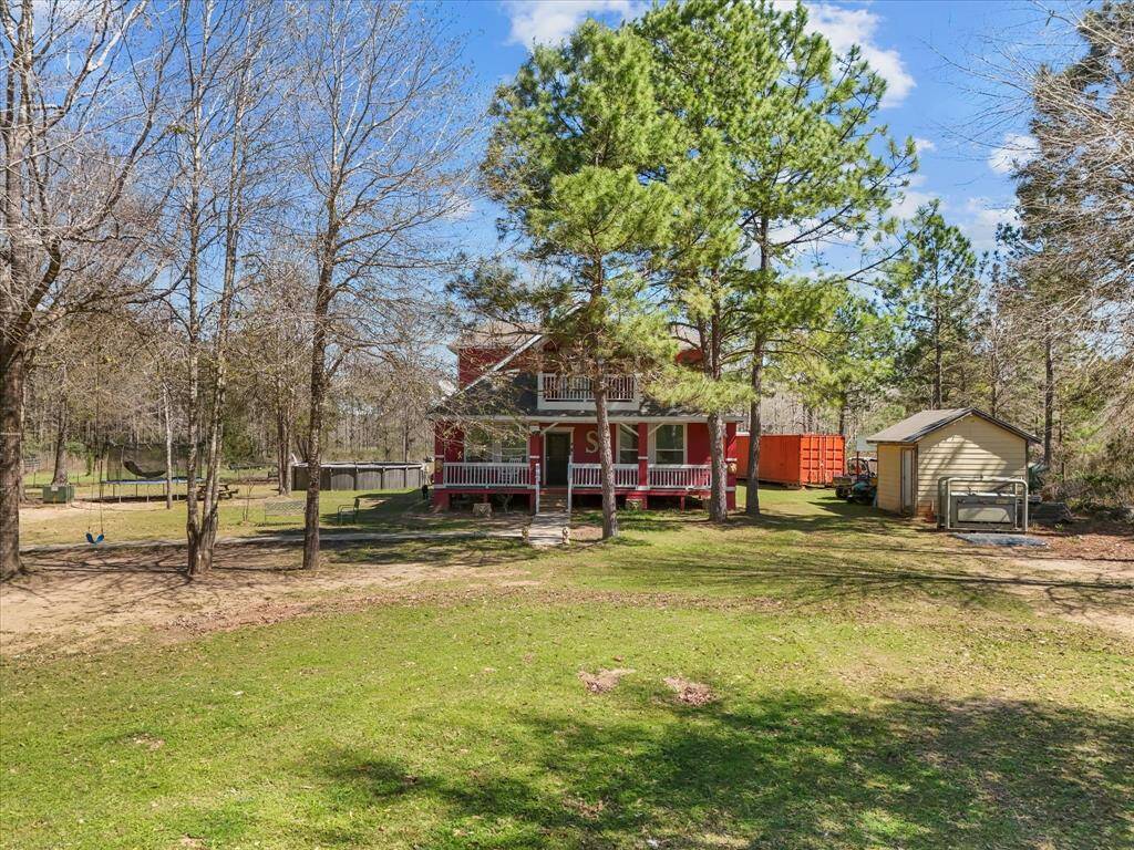 2 extra storage sheds!