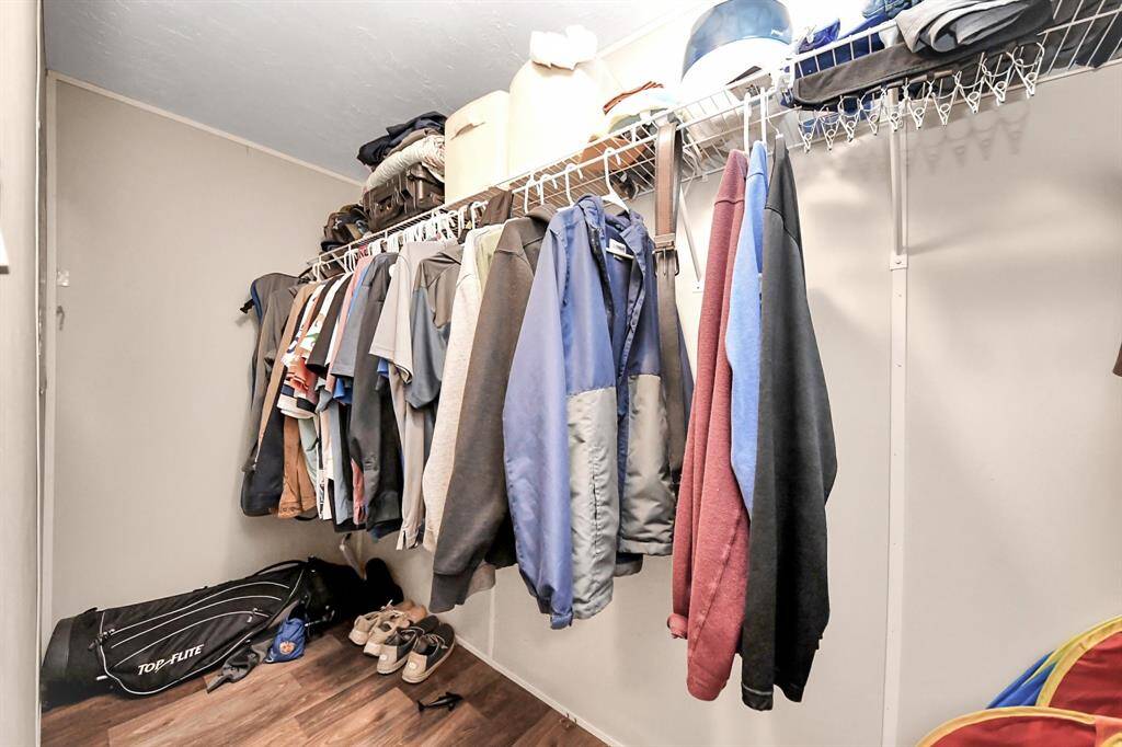 Primary Bedroom closet