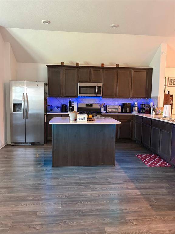 Kitchen island for all your culinary needs
