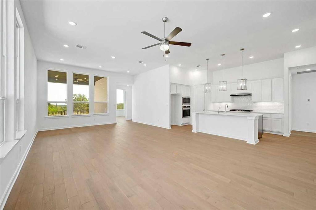 Dining Kitchen REPRESENTATIVE PHOTO