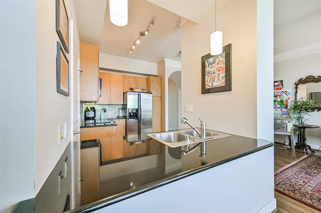 Nice Black granite, easy care stainless steal sink