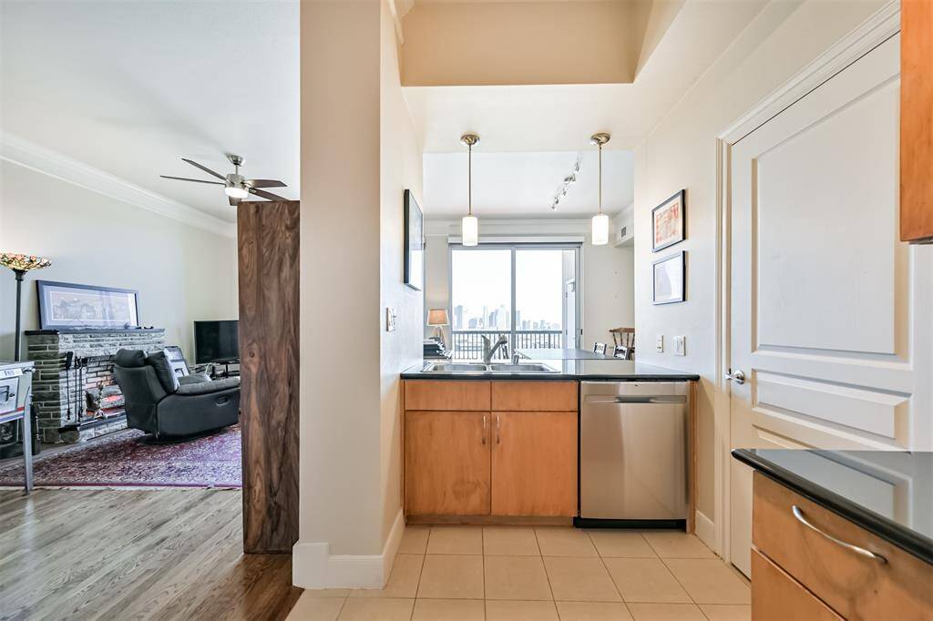 Efficient, well located Kitchen