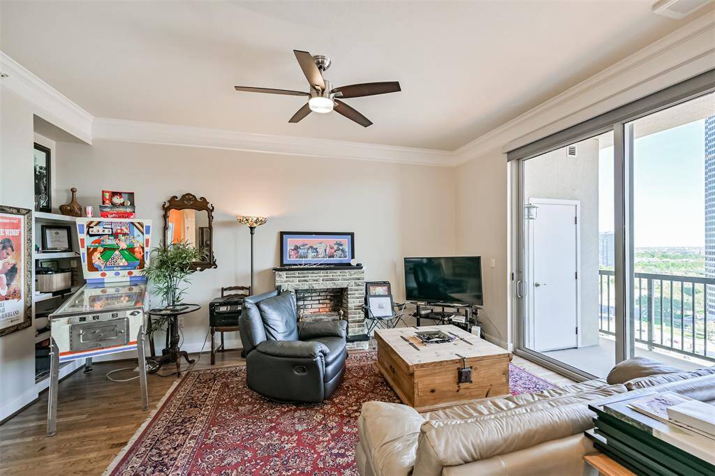 This shot shows the storage closet on the balcony, handy for storing furniture cushions and other items used outside