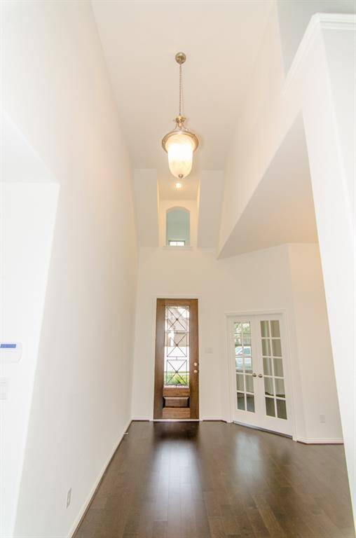 Entry to Foyer