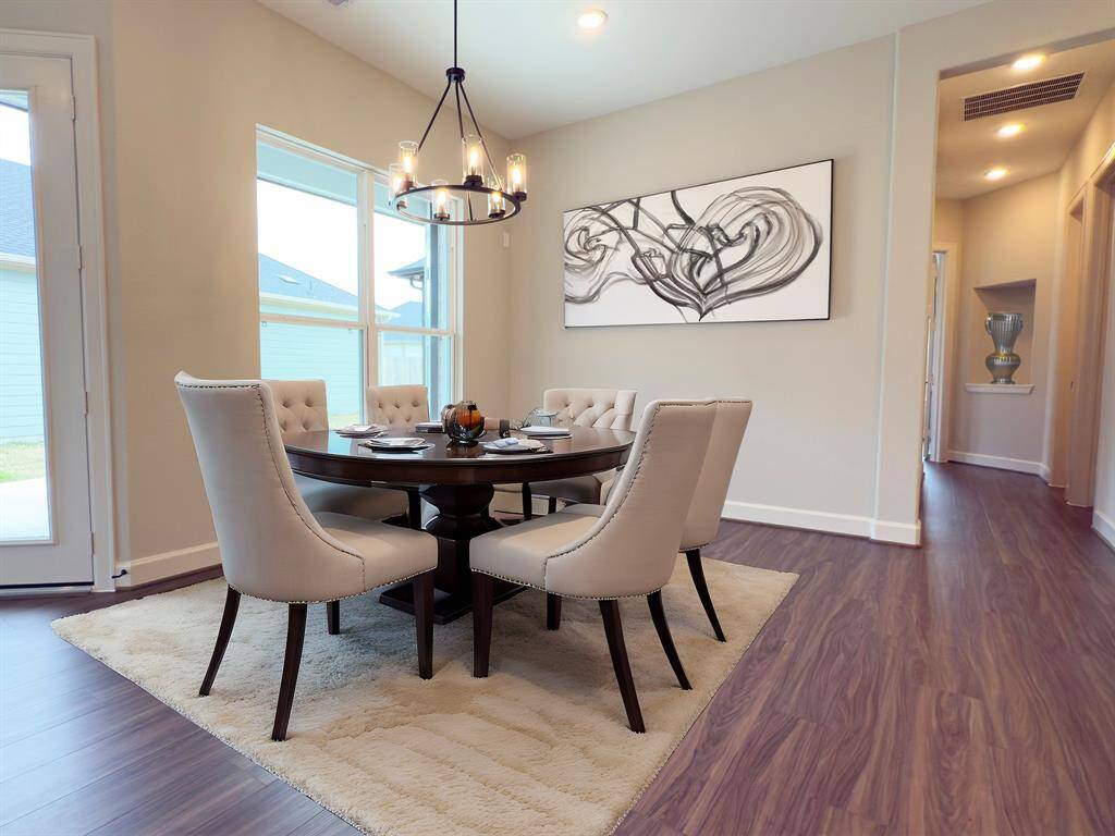 *Image depicts home as-is virtually staged.