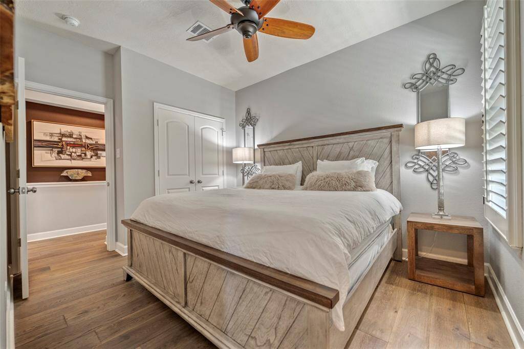 Secondary Bedroom with private on suite full bath