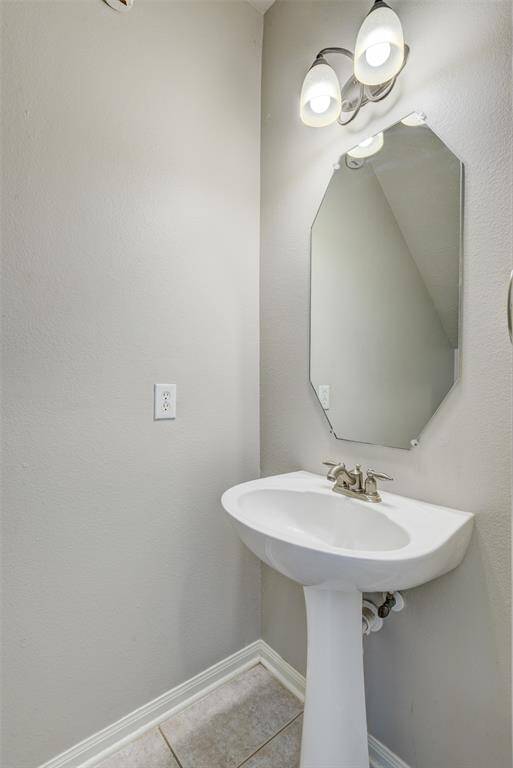Half bathroom downstairs