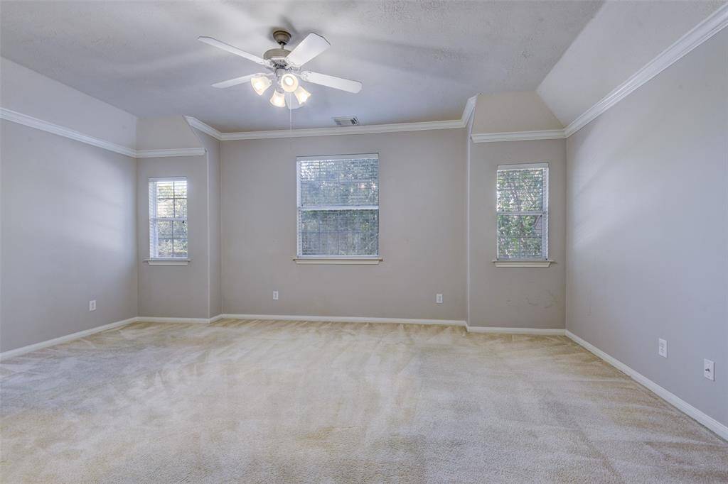 Spacious master bedroom