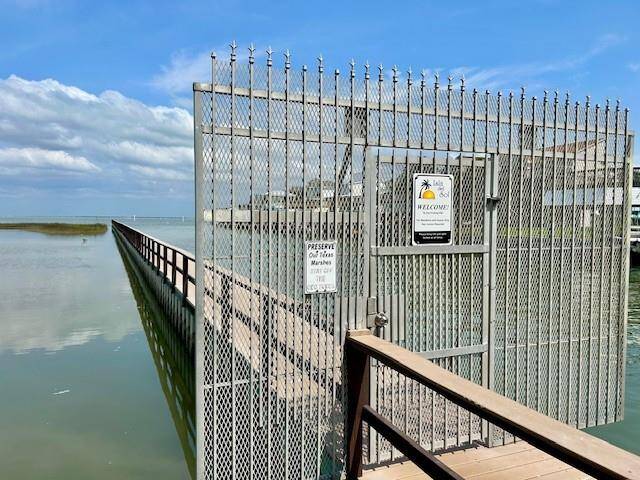 Gated Fishing Pier