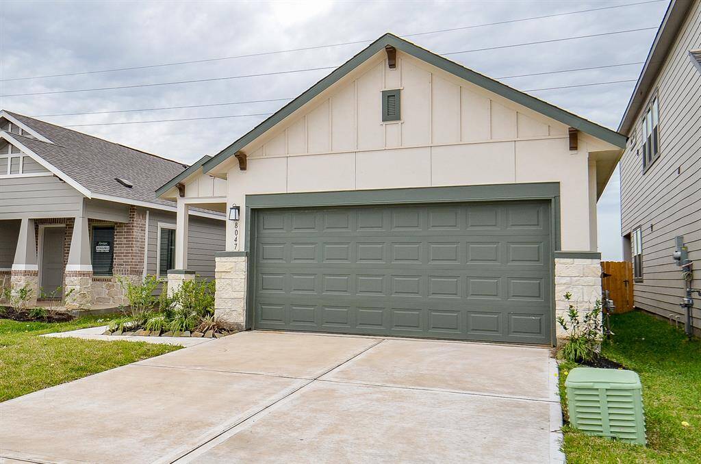 Welcome to your new home! This home boasts the perfect blend of contemporary style and comfortable living. A two-car garage that offers ample parking.