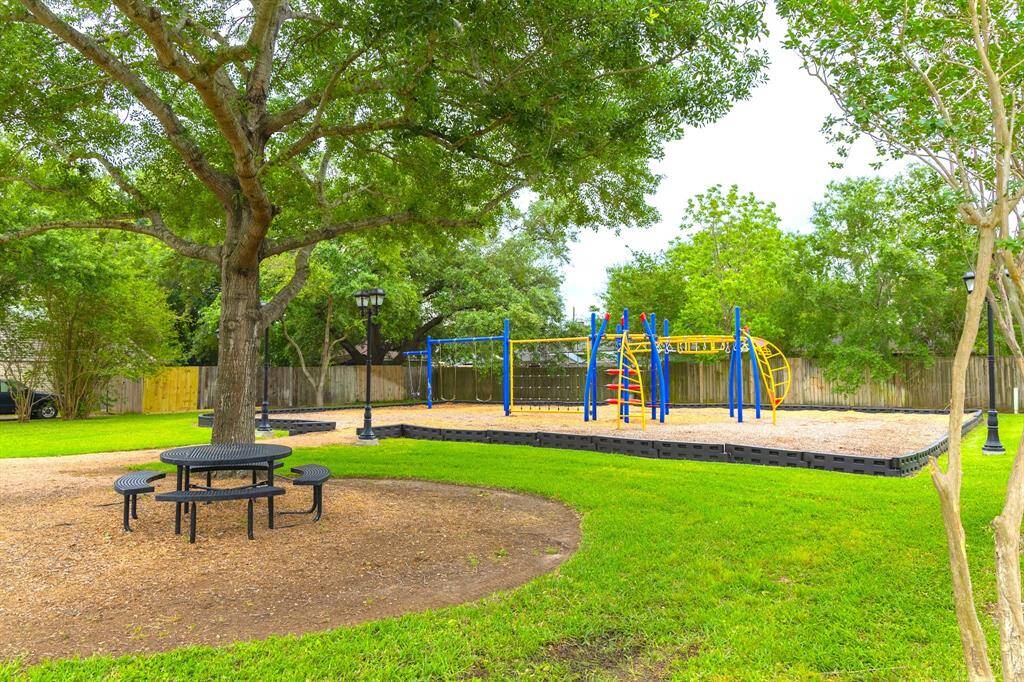 Brighton Ln Pocket park is 1 street away.