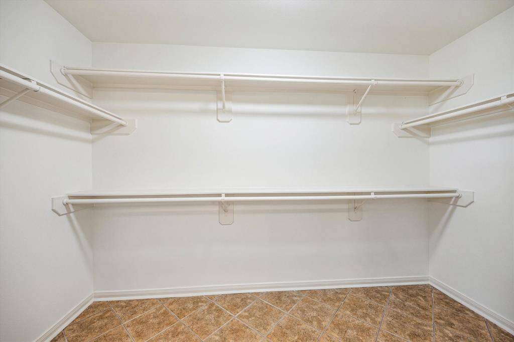 Large Walk-in Closet